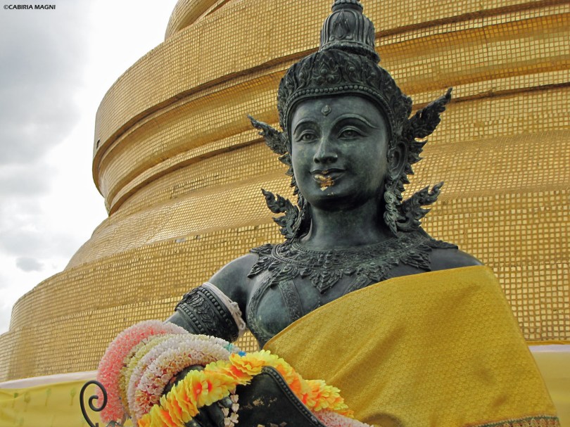 Golden Mount Bangkok Cabiria Magni