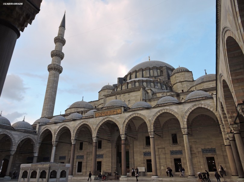 La moschea di Solimano, esterno Cabiria Magni Istanbul
