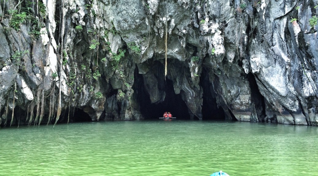 Underground River: ingresso. Palawan, Cabiria Magni