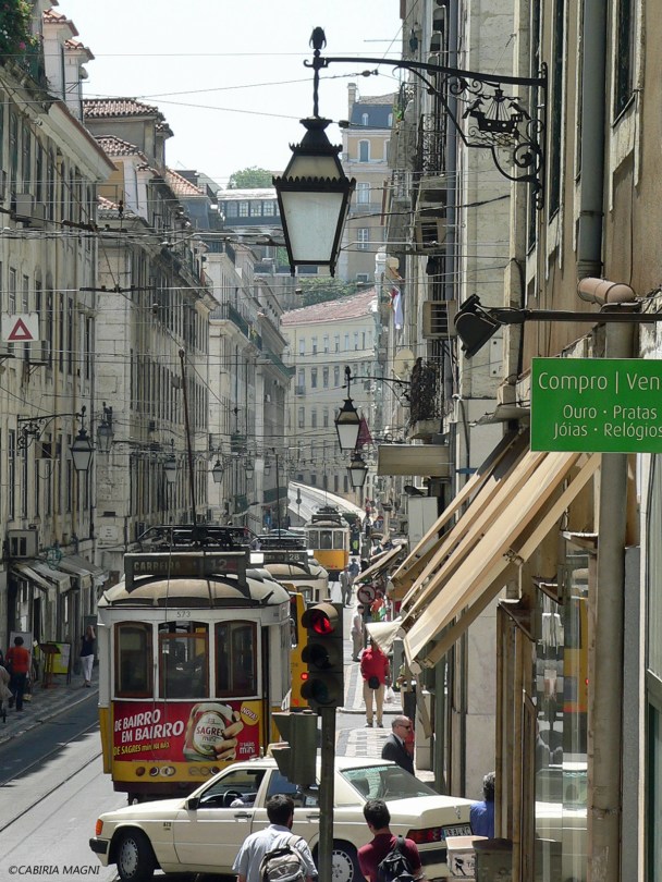 Tram per le vie. Lisbona, Cabiria Magni