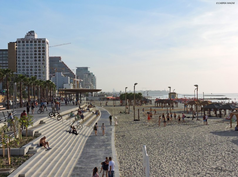 Tel Aviv, lungomare. Israele, Cabiria Magni