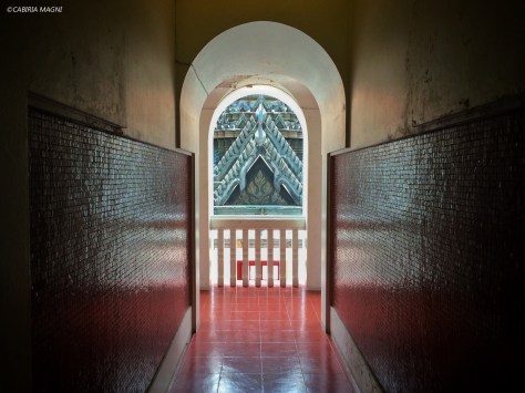 Il labirinto della walking meditation. Bangkok, Cabiria Magni