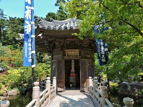 Hakkaku Manpuku Hall, Daisho.-in temple Miyajima, Cabiria Magni