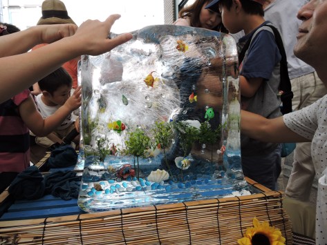 Motomachi, Kobe, ghiaccio. Cabiria Magni, Giappone