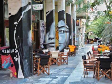 Le strade di Hexarchia, Atene. Cabiria Magni