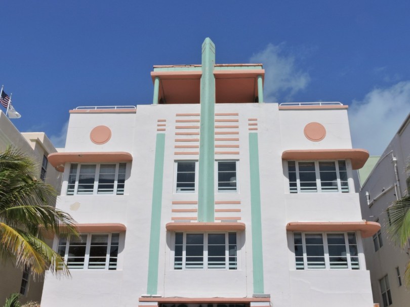 Ocean Drive Miami Art Deco Cabiria Magni